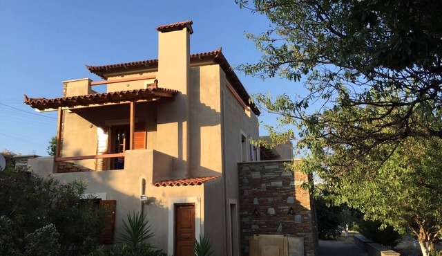 Beautiful holiday home on Andros