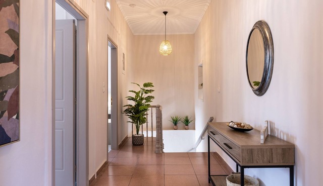 Beautiful large apartment in the heart of Chania.