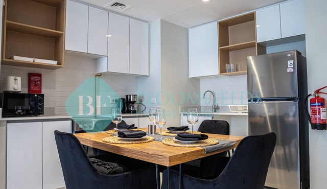 Bloomfields Stylish 1BR in Reflection