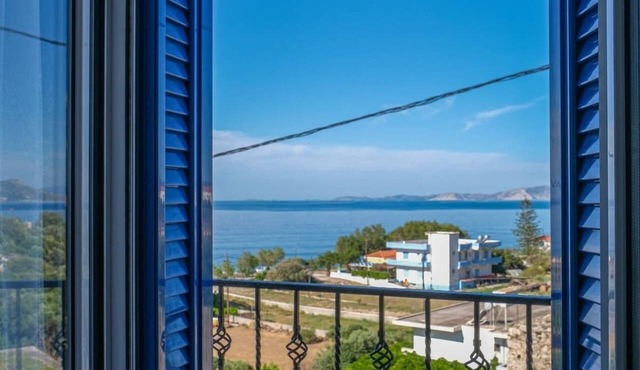 Breeze - Seaside Serene Samos Getaway
