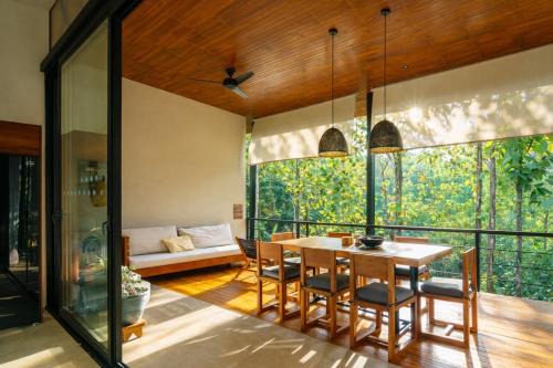 Casa Aloha - Jungle Home near Montezuma - Sleeps 8