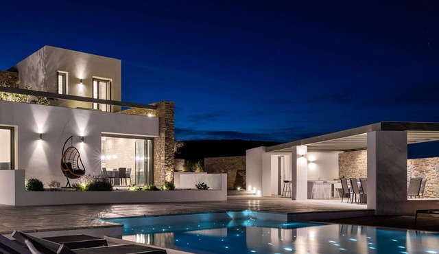 Charming villa with pool & sea view in Santa Maria, Paros (Greece) - 12 per max