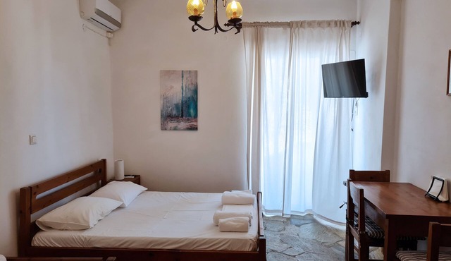 Cosy 1-Bed Studio in Andros