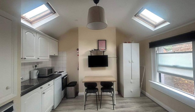 Cosy 1BD Flat, Dublin 6