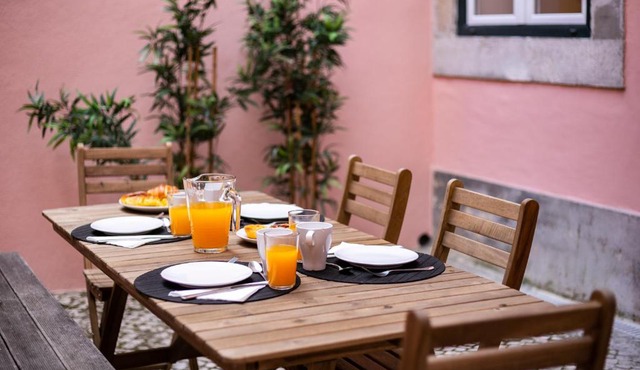 Cozy Tailor Made With a Refreshing Terrace