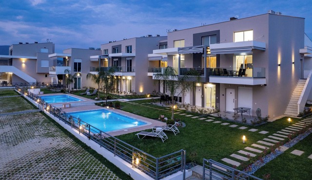 Danai & Palm Residential Complex-Two-Bedroom Loft with Pool Access