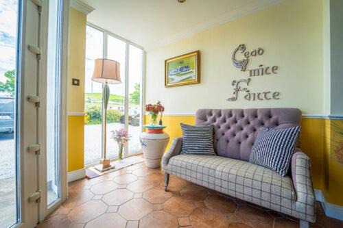 Dingle Bambury House Accommodation