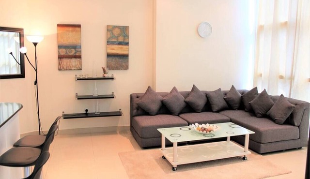 DRT - Modern 1 bedroom for rent in Dubai near metro