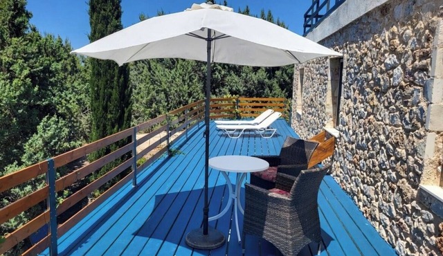 Eco-Friendly Villa - Hot Tub, Forest & Sea Access
