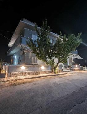 El Mar Studios