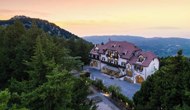 Elafos Hotel