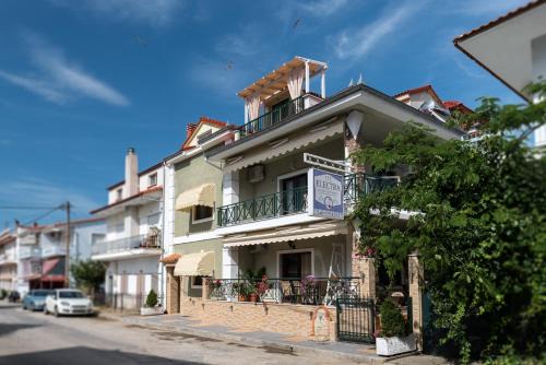 Electra Apartments & Studios 2