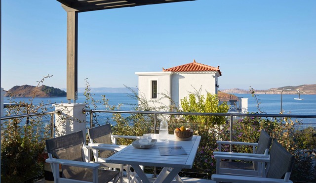 Eleia Villa with Private Pool & Sea View