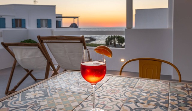 Elyos Apartments Elio