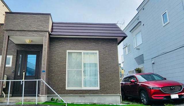 Experience relaxation in Otaru's bungalow
