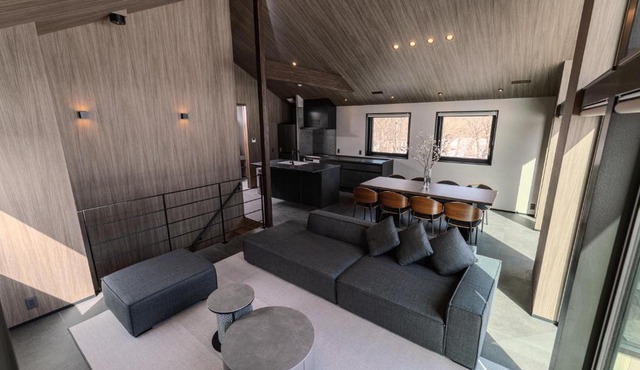 Forest Resort Walnut