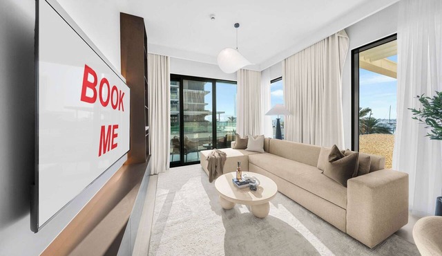 Free housekeeping visits during your stay - StayShort - Stunning 2 Bed in Mina Rashid that Sleeps 6!