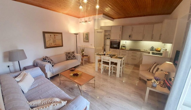 FULLY RENOVATED CHRISTIANA’s TRADITIONAL VILLA