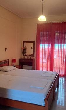 Golden Sun Apartments