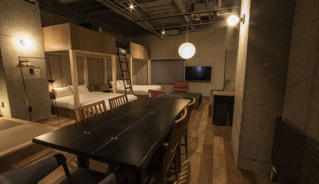 Green Room Hotel