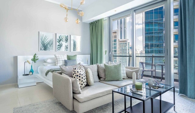 GuestReady - Studio | Balcony-Marina View