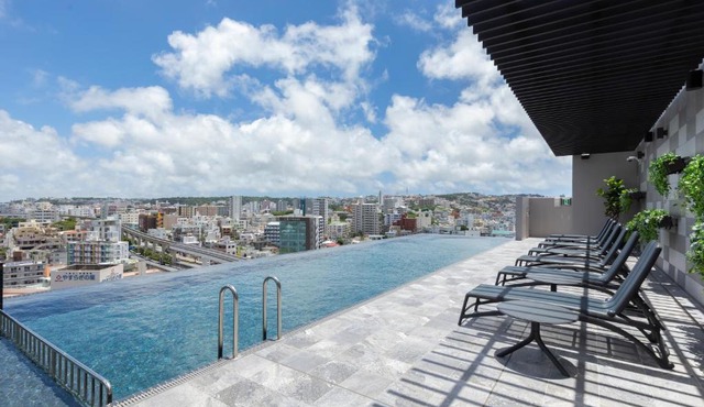 Hewitt Resort Naha