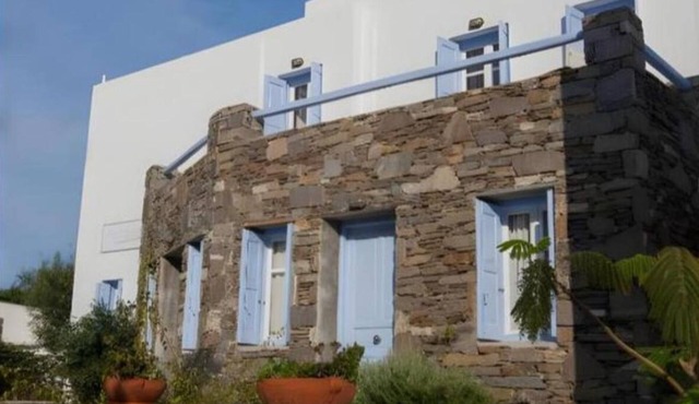 Holiday Apartment '2' in Serifos