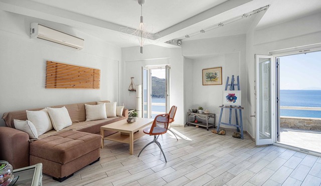 Holiday Home 'Villa Ganema 1' with Private Terrace, Wi-Fi and Air Conditioning