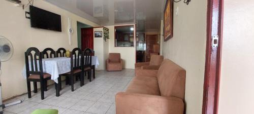 HOSTEL CASA MARINA