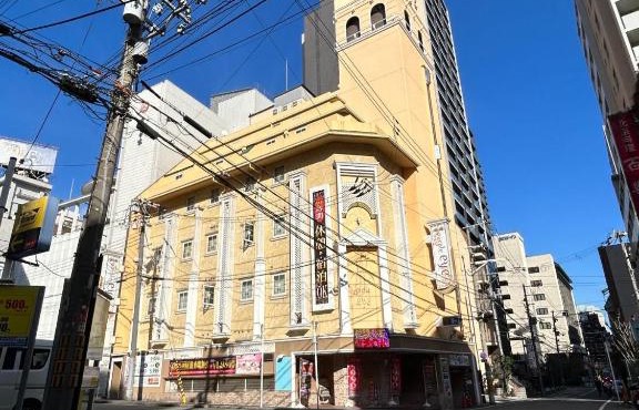 hotel purpleeye
