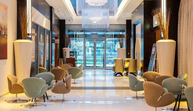 ibis One Central Hotel