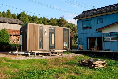 Kirisawabase Tiny House by Tiny Away