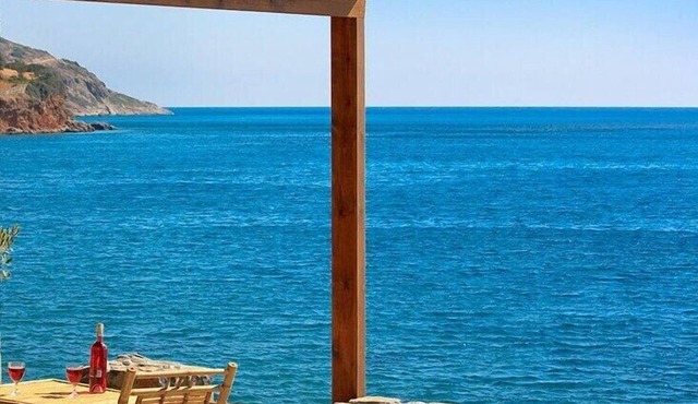 KOLOKITHA: Spacy 1 Studio Plaka Beach Cottage