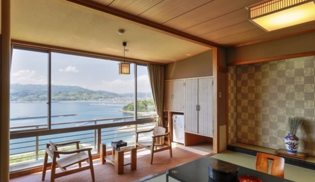 Main building 12 tatami mats overlooking the beaut/Gamagori Aichi