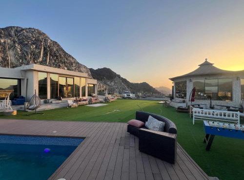 Mountain Peak Resort
