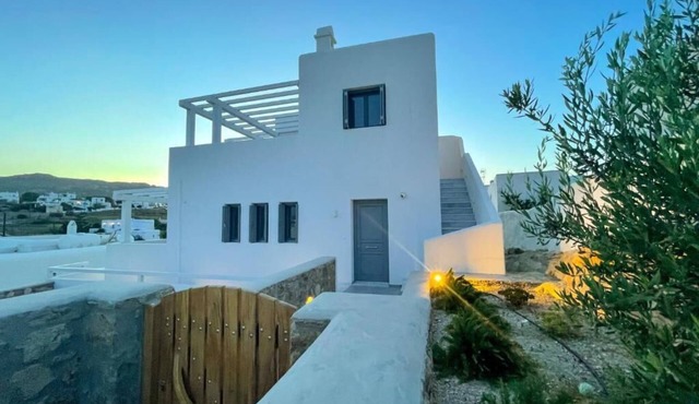 Mykonos Dot Grande Apartment With Balcony
