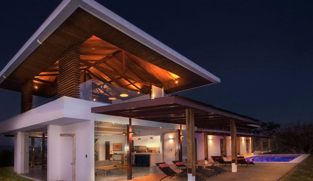 New Villa - 360 ° view over the ocean and the jungle