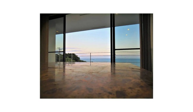 One building with BBQ ocean view and jacuzzi can b /Nanjo Okinawa
