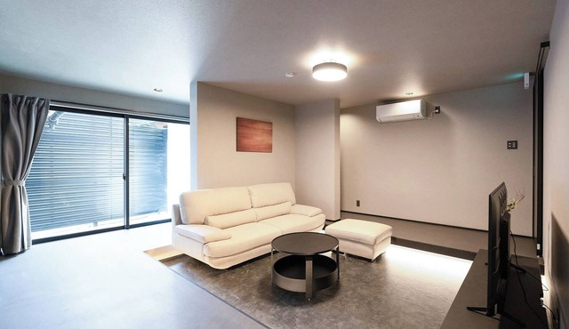 One dog is allowed free of charge Twostorey house for rent that can accommodate up to six people /Izumo Shimane