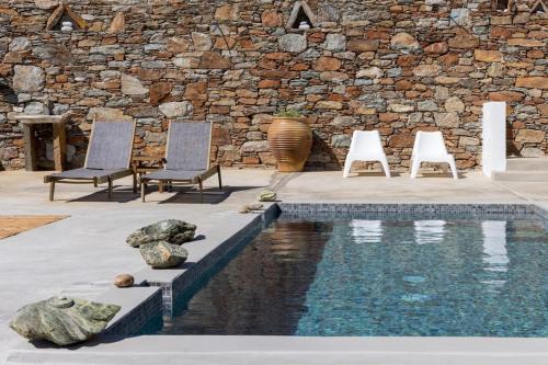 Οrmos seaside villa A with private pool