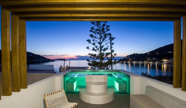 Oro Suites