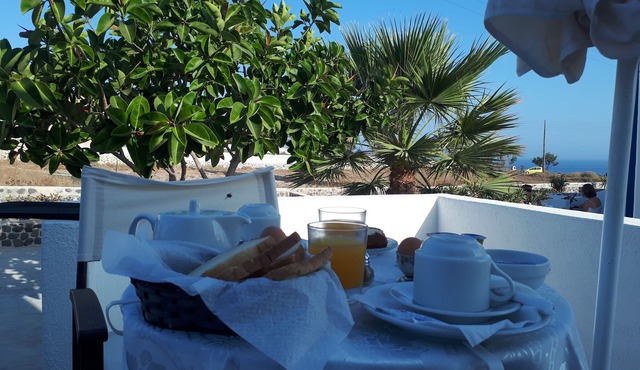 Paradisos Oia