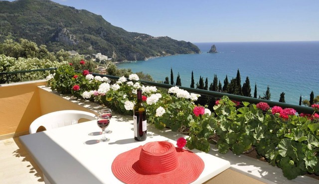 Pelagos Apartments