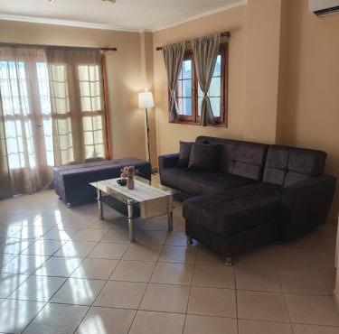 Perdika Beige