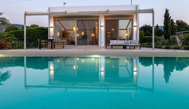 Phillyrėa Luxury Villas