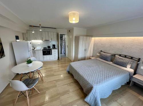 Pythagoreio Main Street Apartment