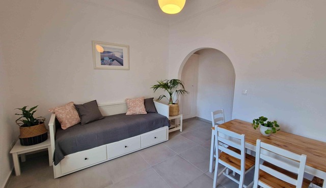 Relaxing Thalassa apartment near the center of Andros - 2 minutes walk