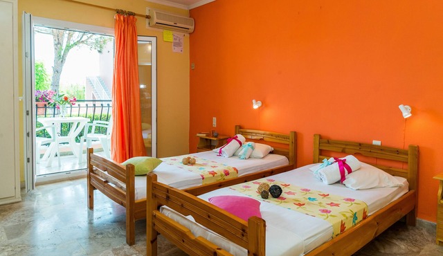 Roussa Beach Studios