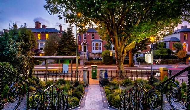 Roxford Lodge Hotel