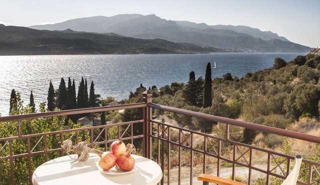 Scorpios Hotel & Suites